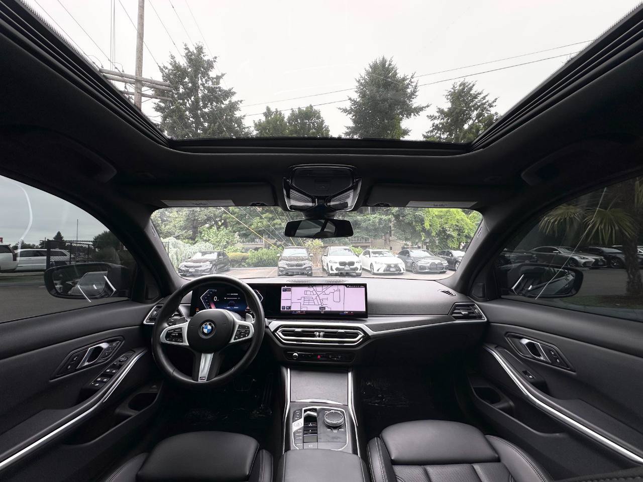 Used 2024 BMW 330i Sedan w/ M Sport Package RWD image 12