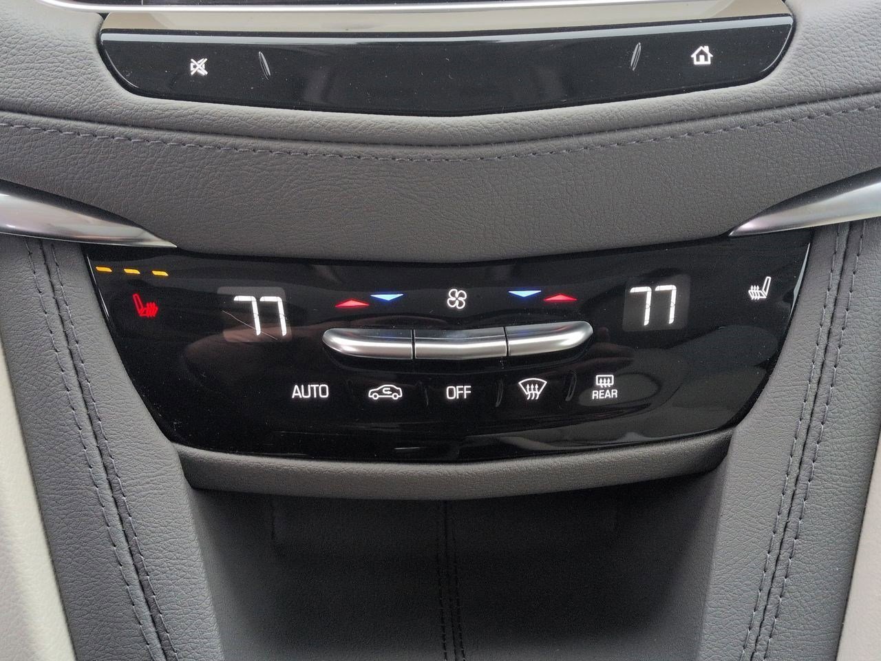 Certified 2024 Cadillac XT5 Premium Luxury image 30