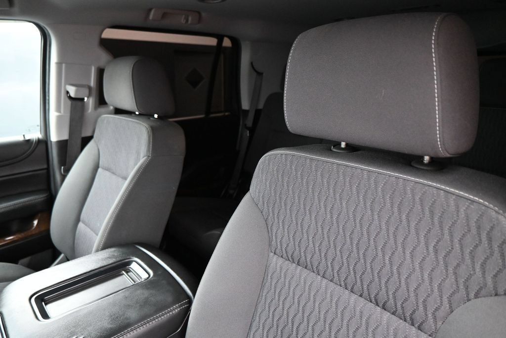 Used 2019 Chevrolet Tahoe LS w/ Max Trailering Package AWD/4WD image 12