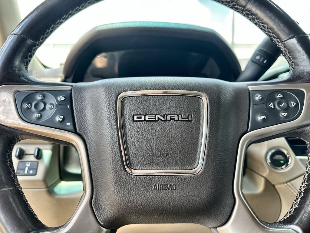 Used 2019 GMC Yukon XL Denali w/ Denali Ultimate Package AWD/4WD image 33