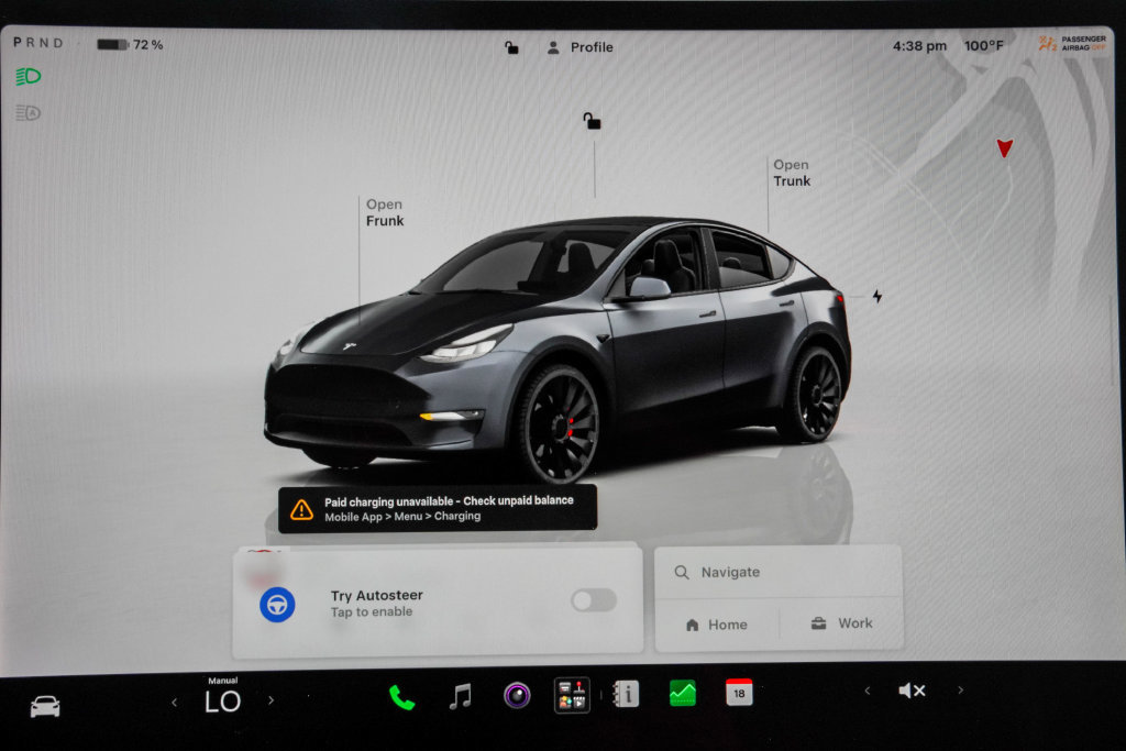 Used 2022 Tesla Model Y Performance AWD/4WD image 28