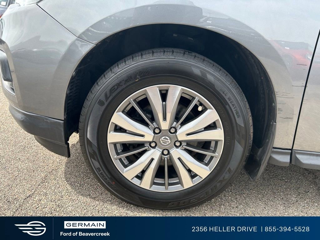 Used 2020 Nissan Pathfinder S AWD/4WD image 11