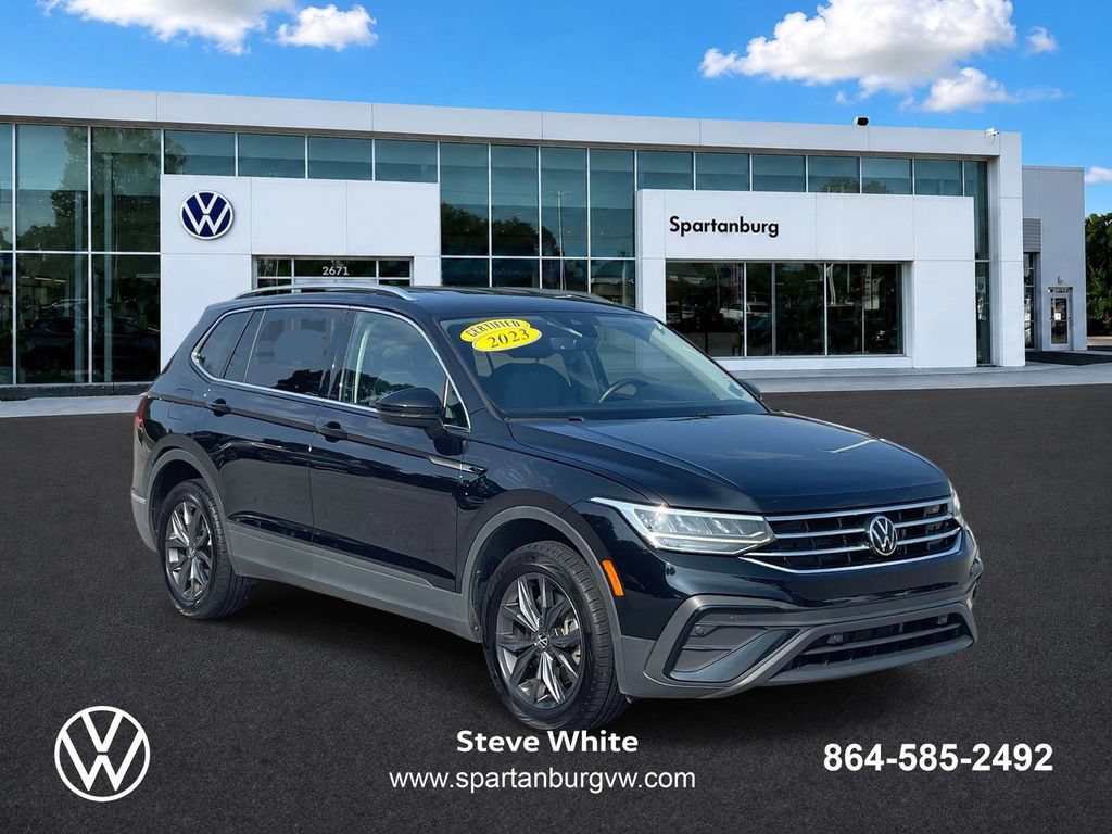 Certified 2023 Volkswagen Tiguan SE
