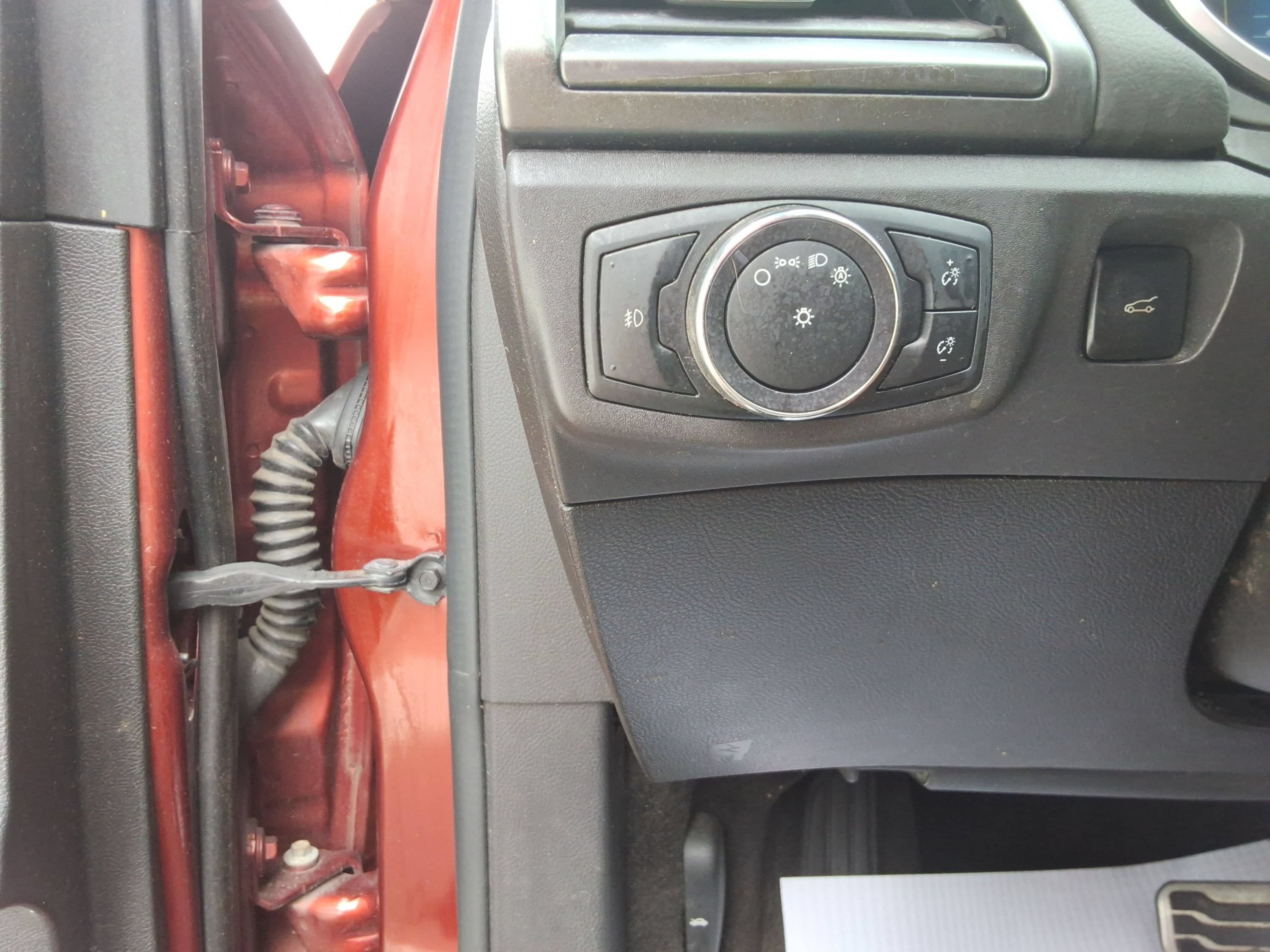 Used 2014 Ford Fusion Titanium FWD image 20