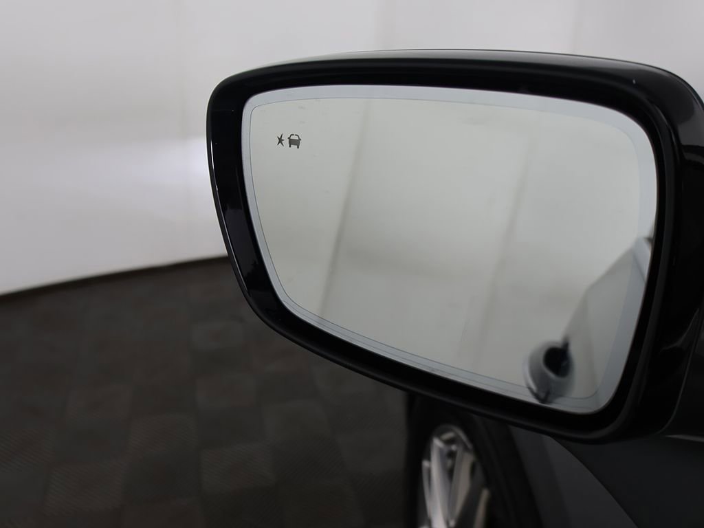 Used 2023 Buick Enclave Essence w/ Experience Buick Package image 35