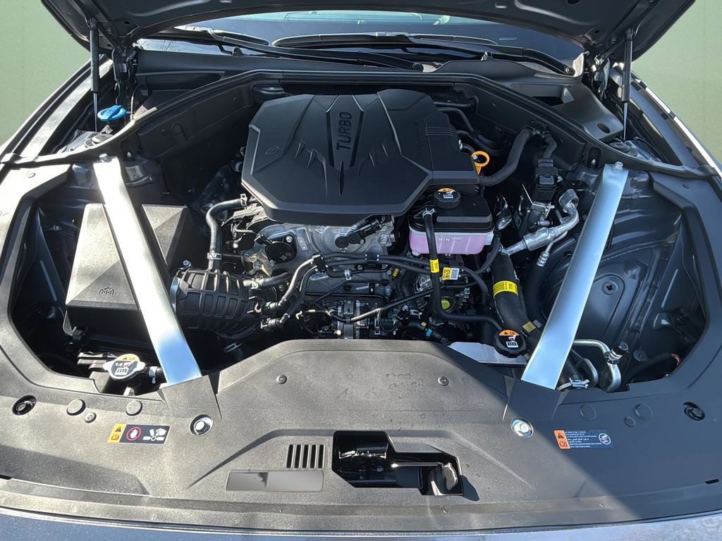 Used 2026 Genesis G70 2.5T Prestige image 12