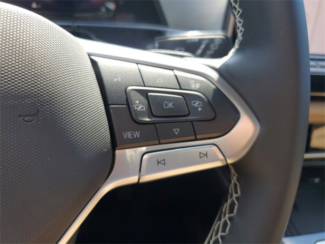 New 2026 Volkswagen Atlas Cross Sport SE image 28