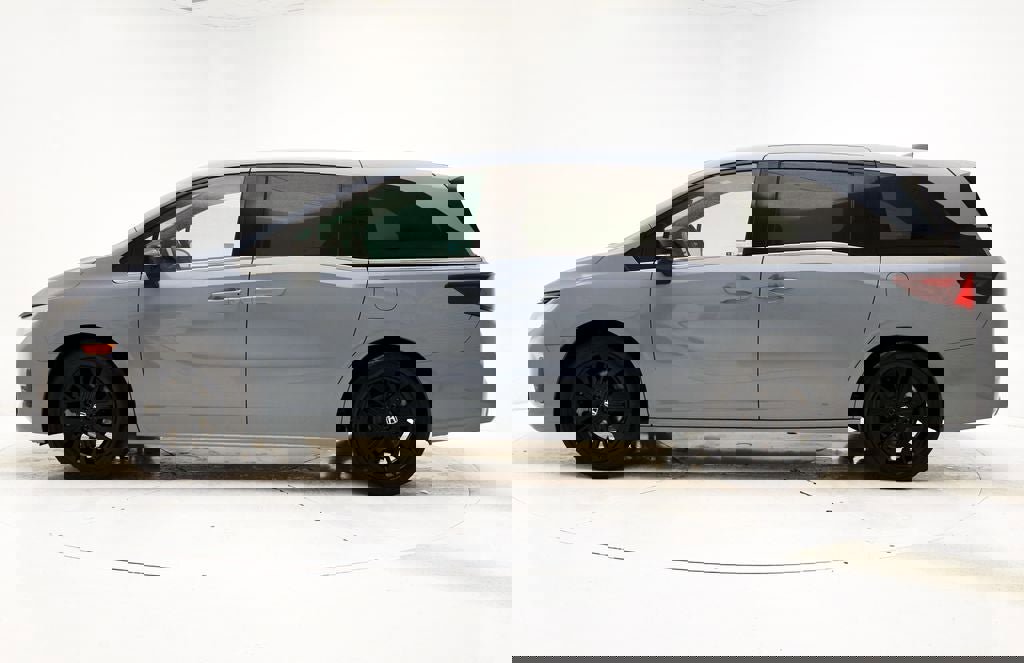 Used 2025 Honda Odyssey Sport-L image 6