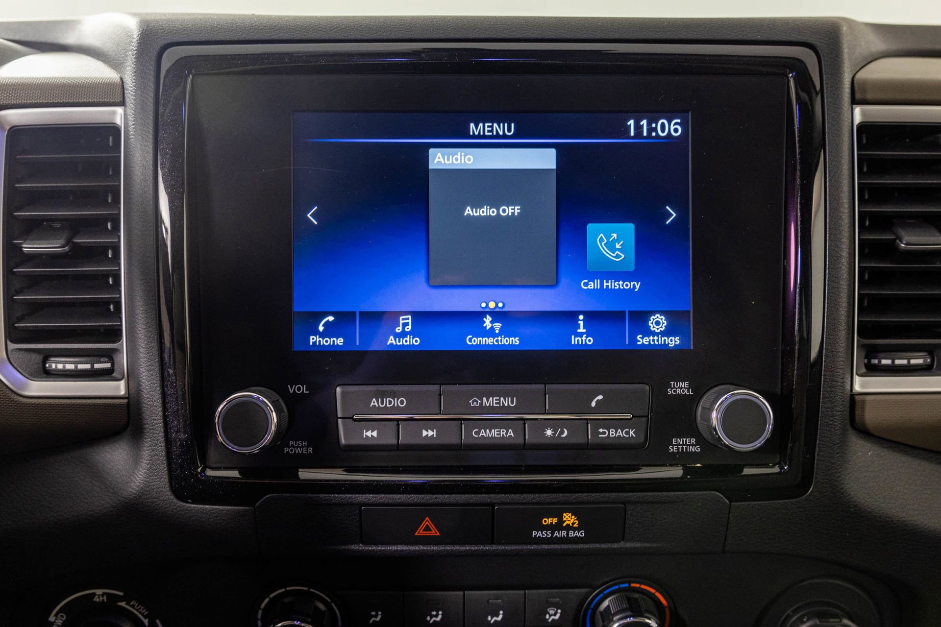 Used 2022 Nissan Frontier SV image 23