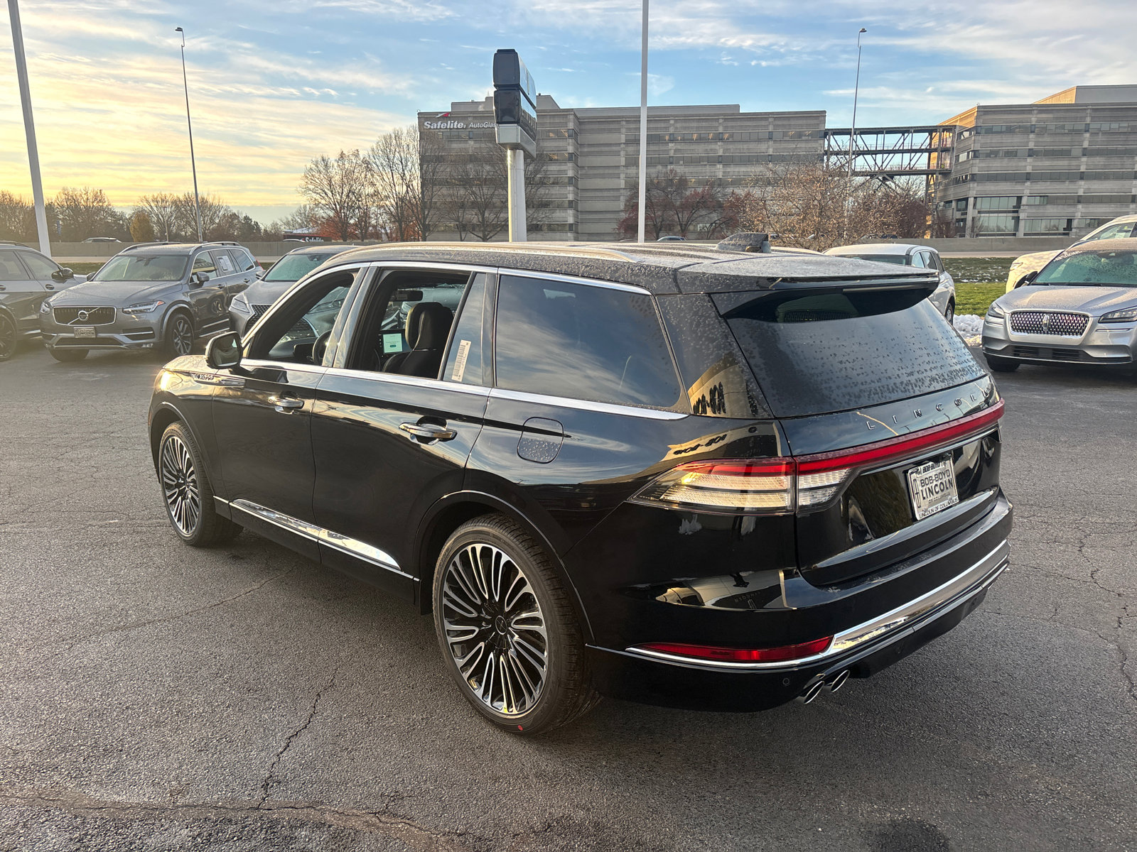 New 2026 Lincoln Aviator Black Label w/ Dynamic Handling Package image 5