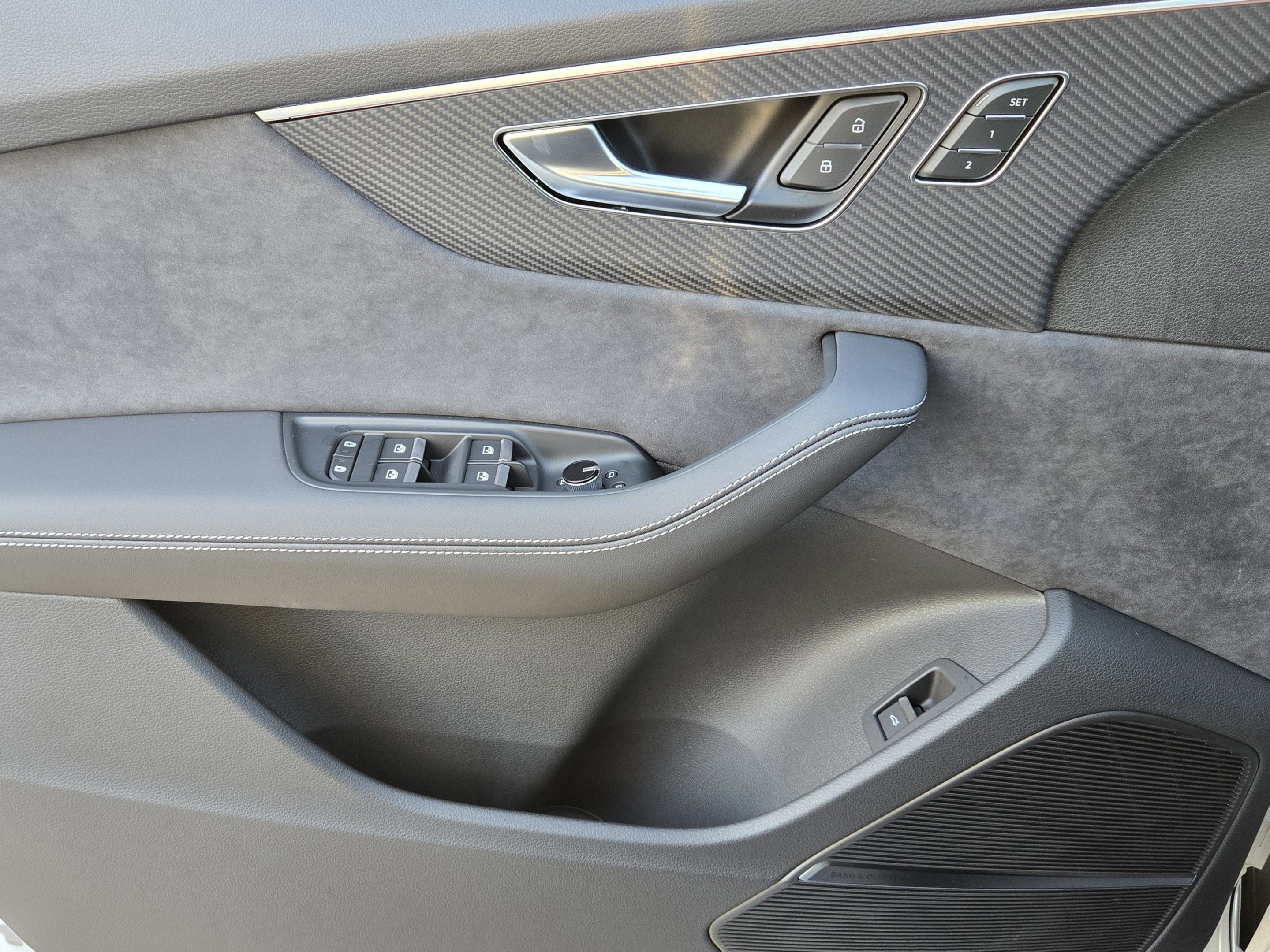 New 2026 Audi SQ7 Premium Plus AWD/4WD image 20