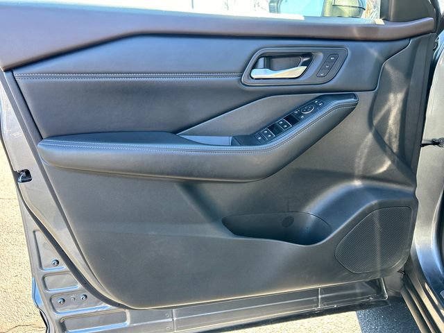 Certified 2023 Nissan Rogue SL w/ SL Premium Package image 9