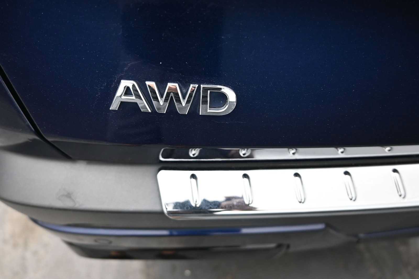 Used 2023 INFINITI QX60 Luxe w/ Cargo Package AWD/4WD image 28