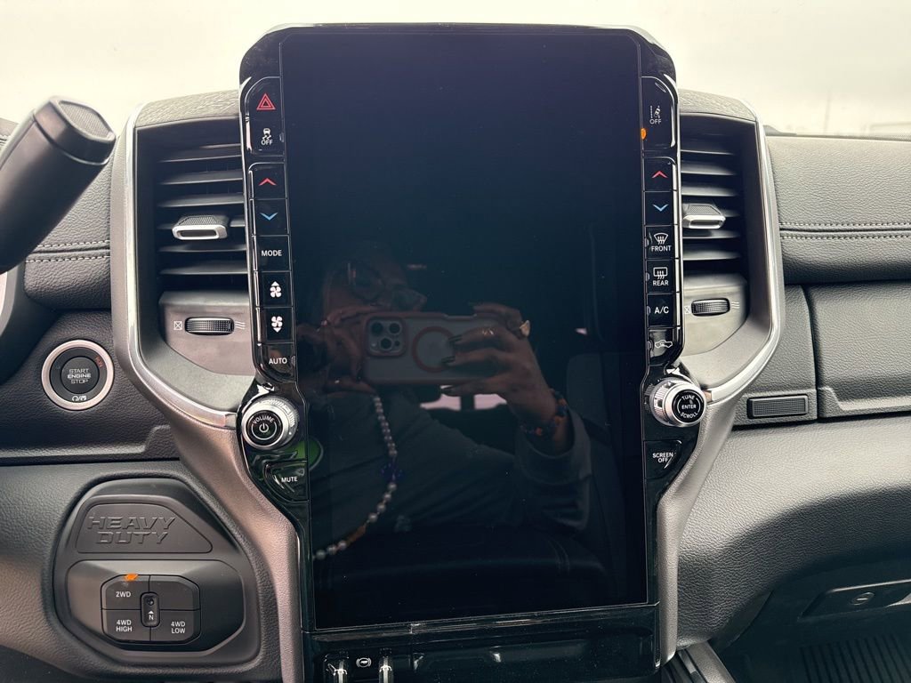 New 2026 RAM 3500 Laramie image 28