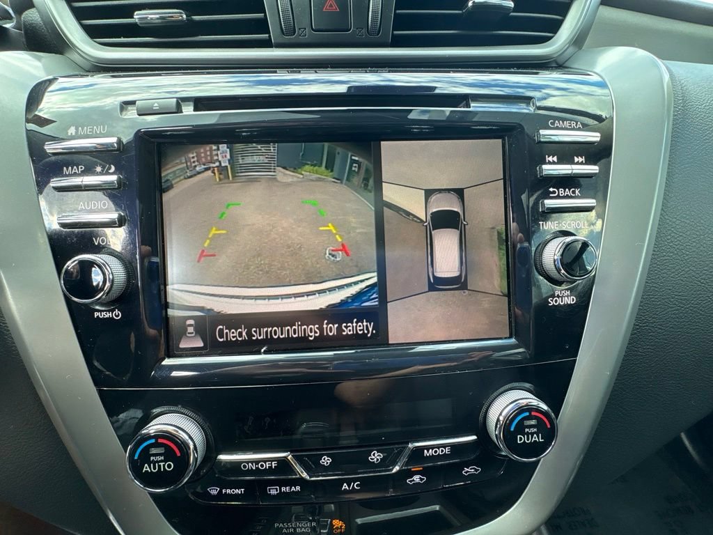 Used 2020 Nissan Murano SL w/ Moonroof Package AWD/4WD image 14