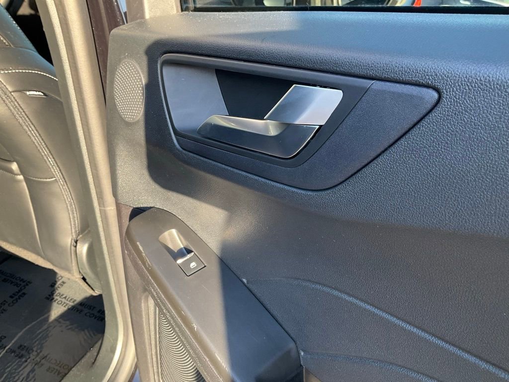 Used 2021 Ford Escape Titanium image 62