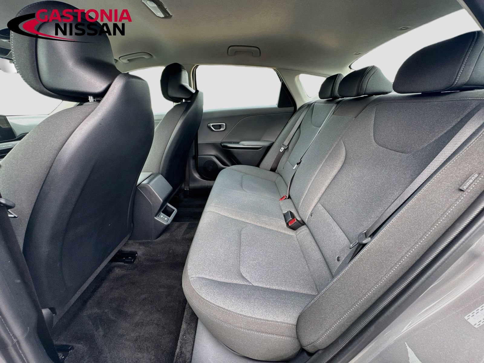Used 2025 Kia K4 FWD image 32