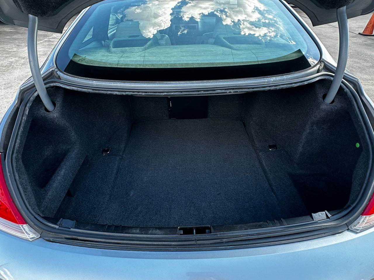 Used 2006 BMW M6 Coupe image 59