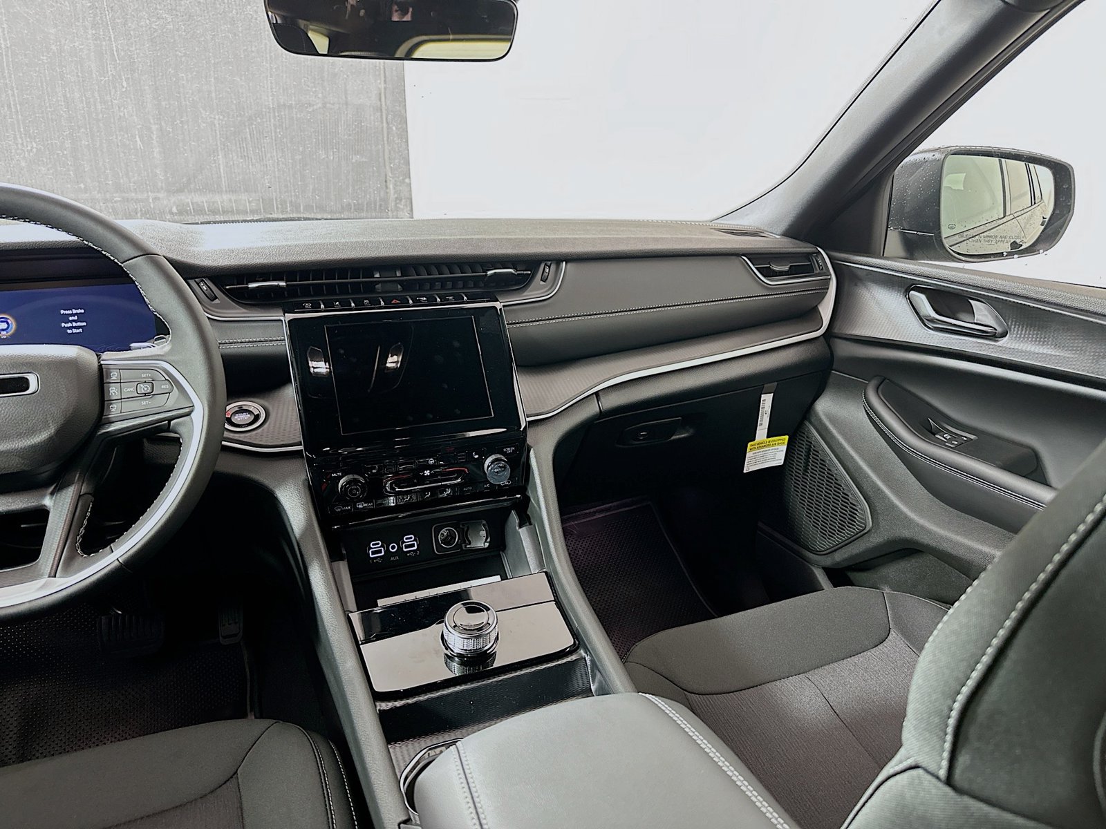 New 2026 Jeep Grand Cherokee L 4WD image 24