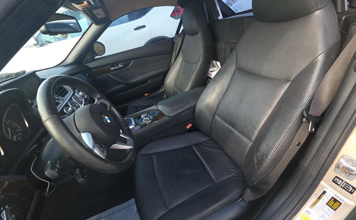 Used 2013 BMW Z4 sDrive28i image 7