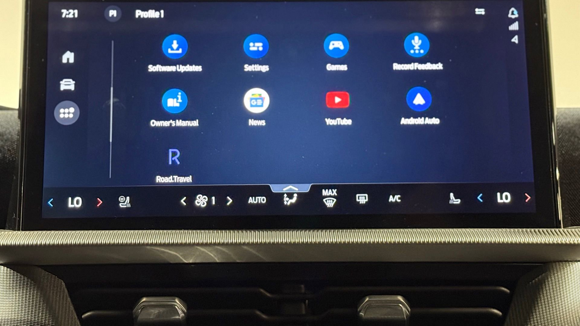 Used 2025 Ford Explorer ST w/ Sun And Sound Package image 85