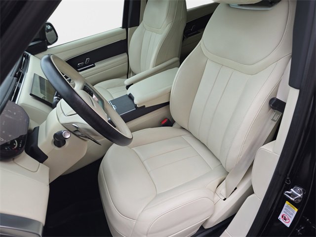 Used 2024 Land Rover Range Rover Autobiography image 15