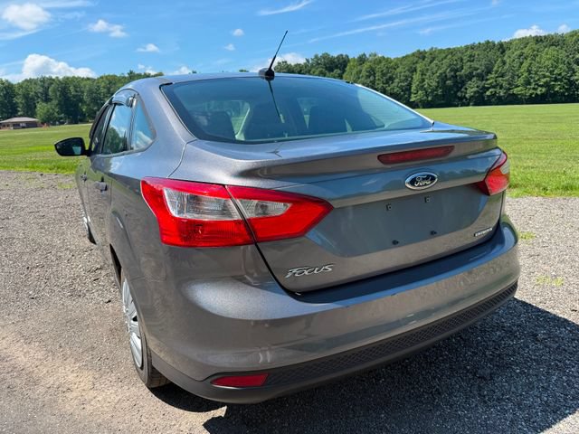 Used 2013 Ford Focus S FWD image 3