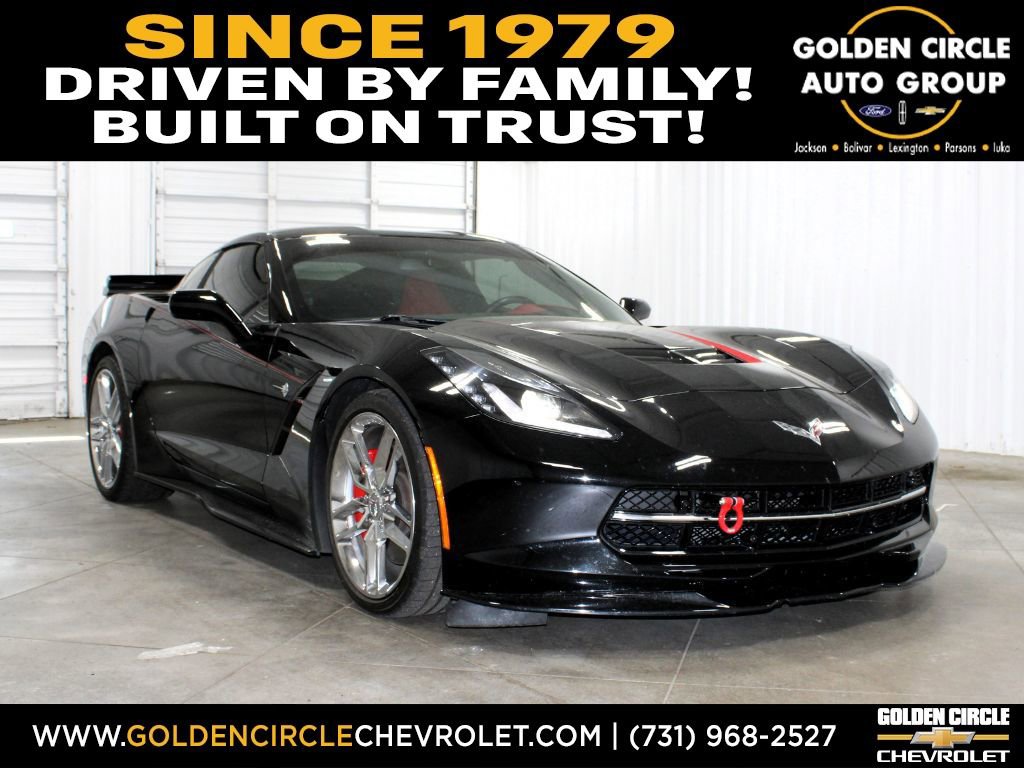 Used 2017 Chevrolet Corvette Stingray Coupe RWD image 1