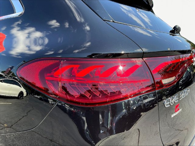 Used 2024 Mercedes-Benz EQE 350+ SUV image 23