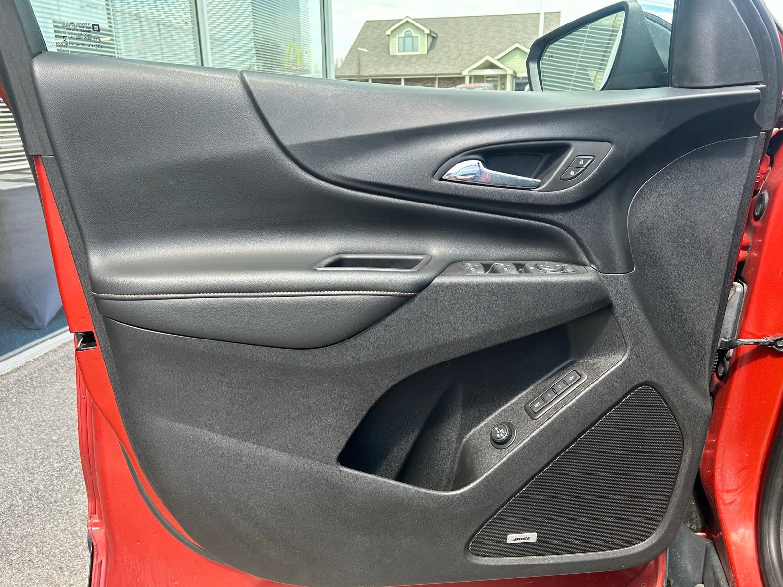 Used 2020 Chevrolet Equinox Premier AWD/4WD image 9