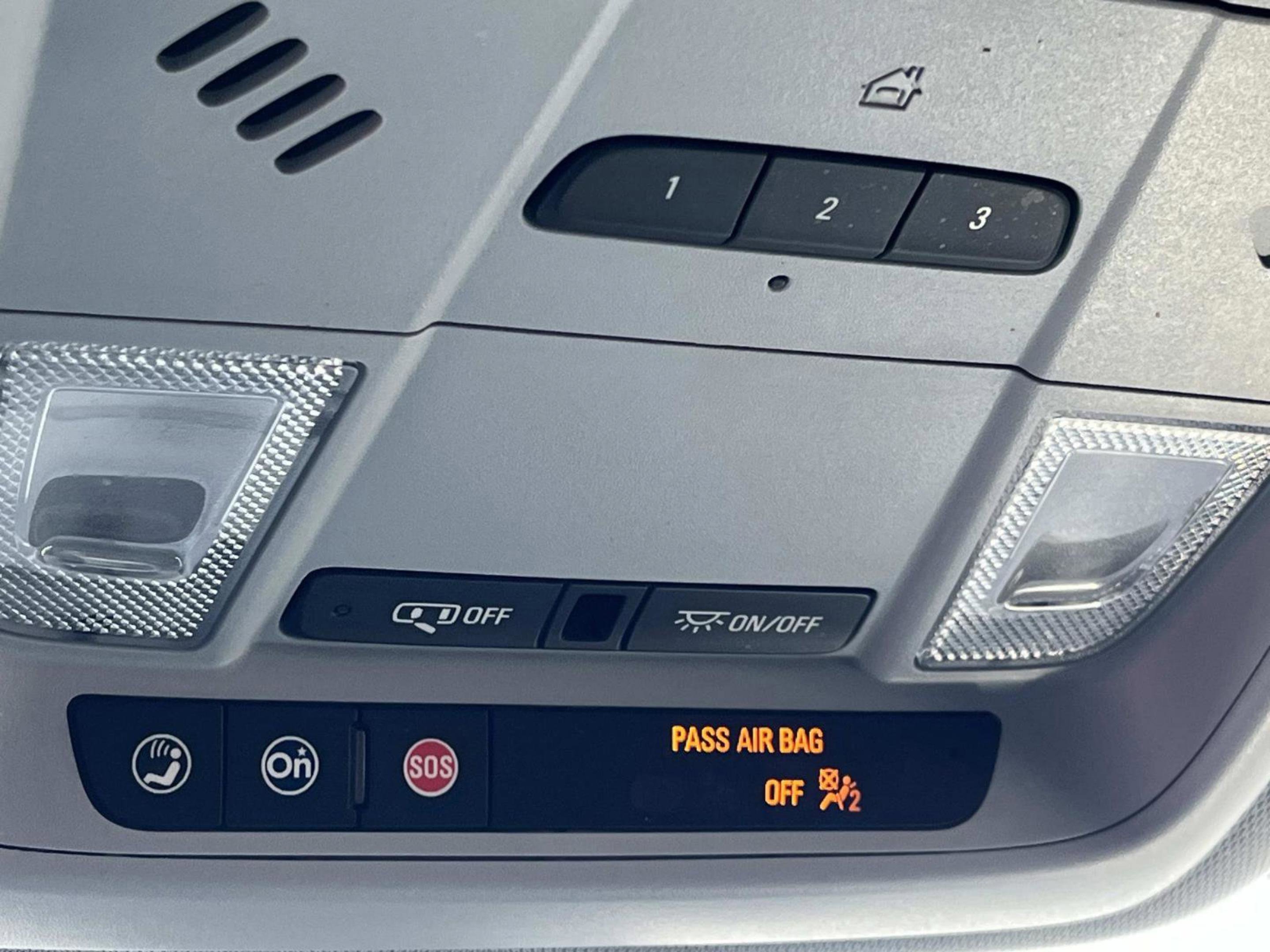 Used 2021 Chevrolet Blazer LT image 38