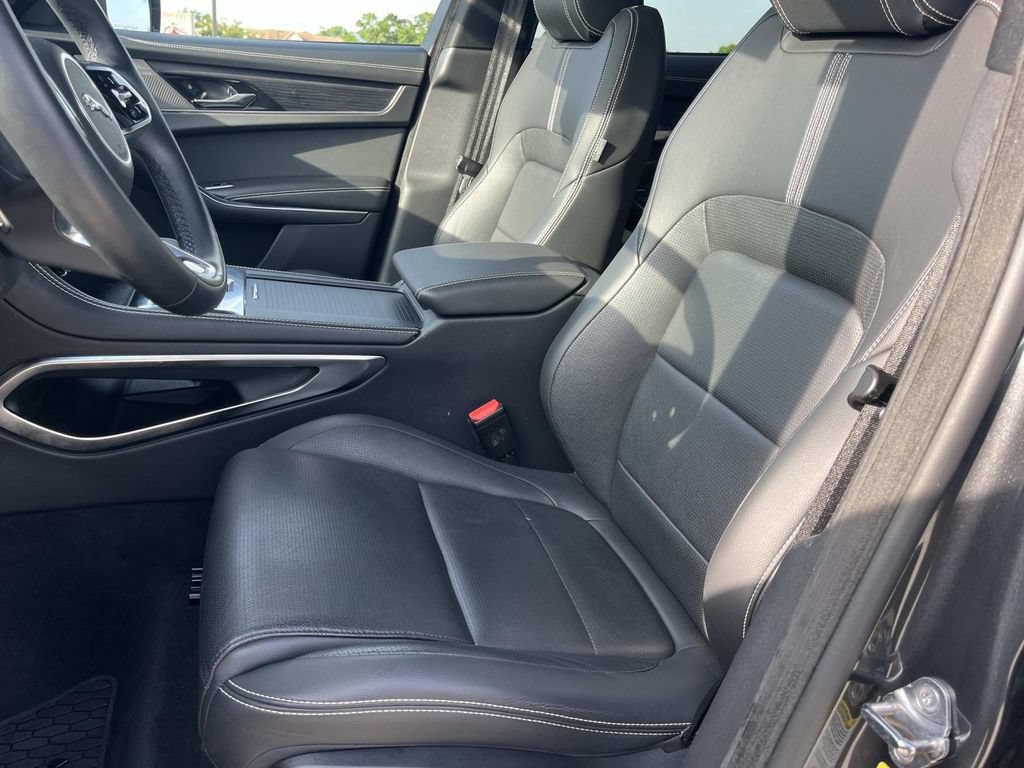 Certified 2024 Jaguar F-PACE R-Dynamic S AWD/4WD image 12