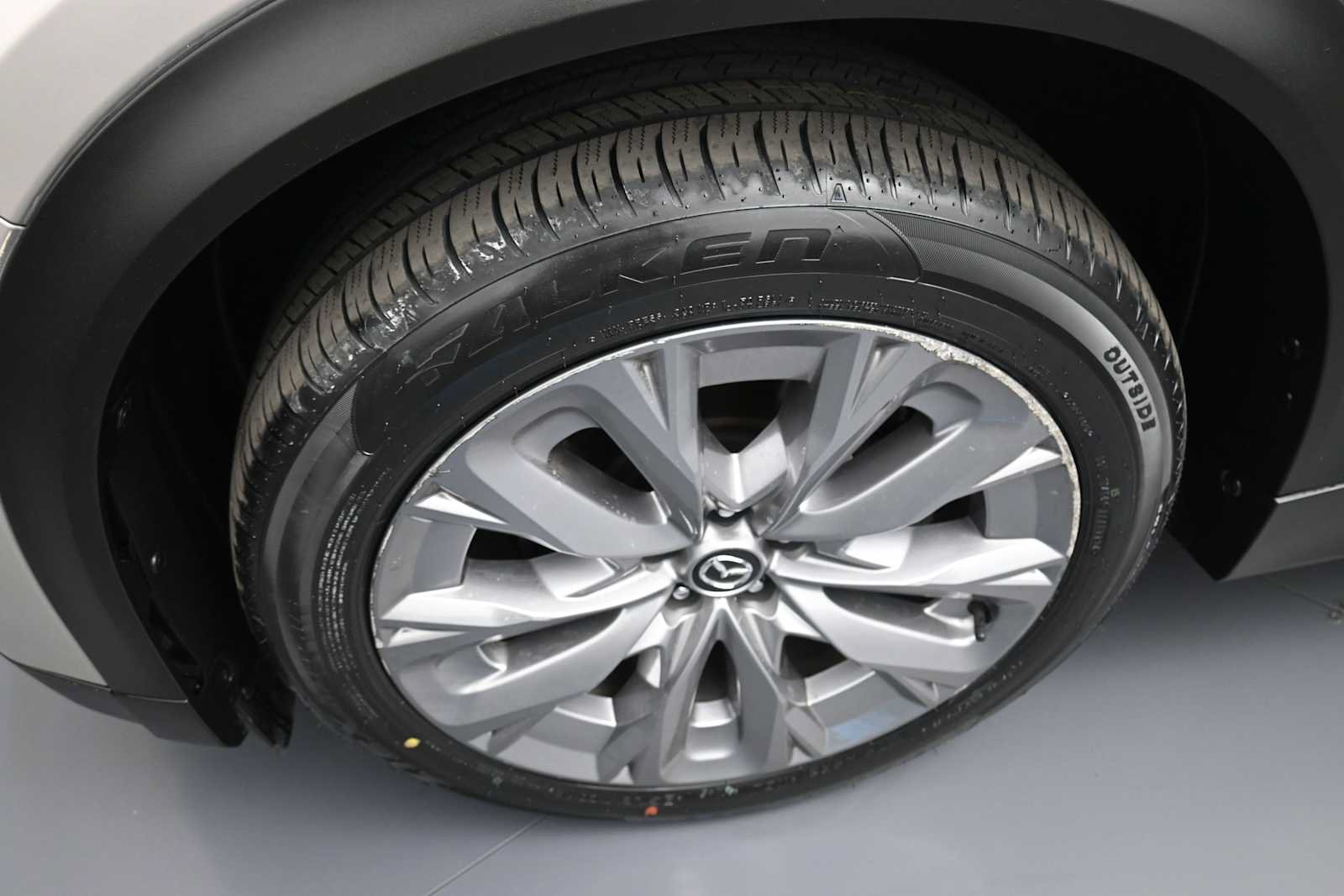 Used 2024 MAZDA CX-90 3.3 Turbo w/ Premium Package AWD/4WD image 14