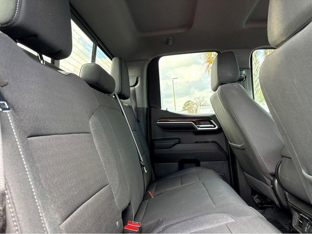 Certified 2024 Chevrolet Silverado 1500 LT w/ Convenience Package II image 11