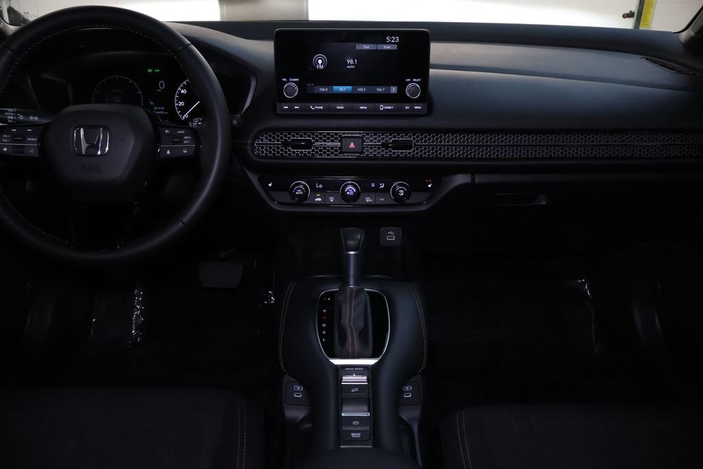 Used 2025 Honda HR-V Sport image 17