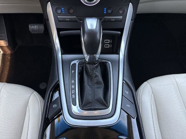 Certified 2018 Ford Edge Titanium w/ Equipment Group 302A AWD/4WD image 20