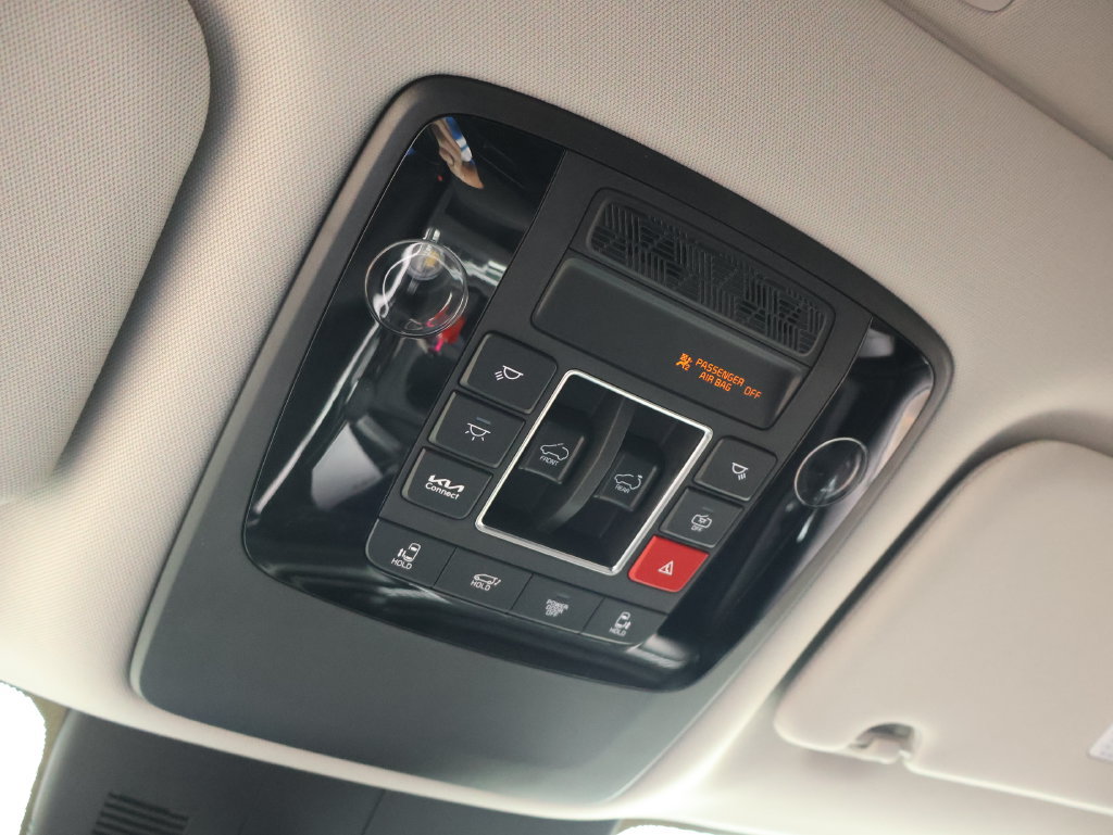 New 2027 Kia Carnival SX w/ Dark Edition Package FWD image 43