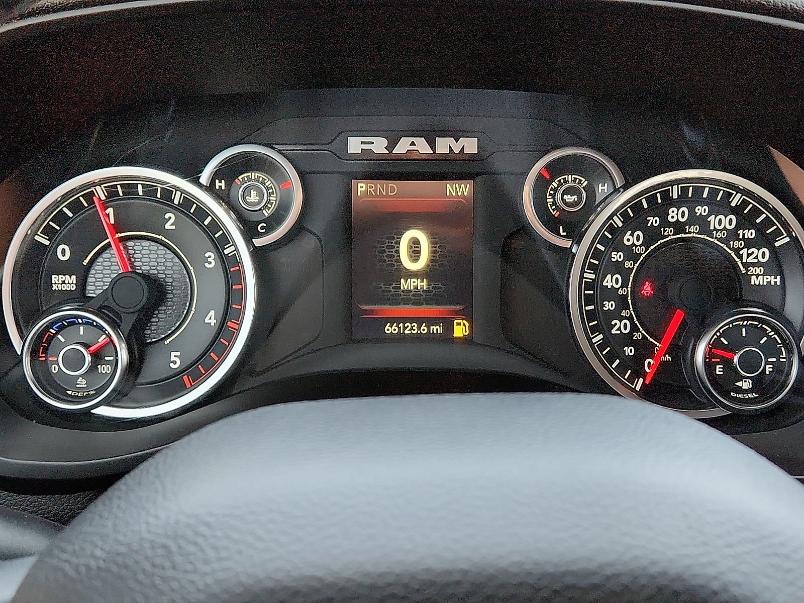 Used 2024 RAM 2500 Big Horn AWD/4WD image 24
