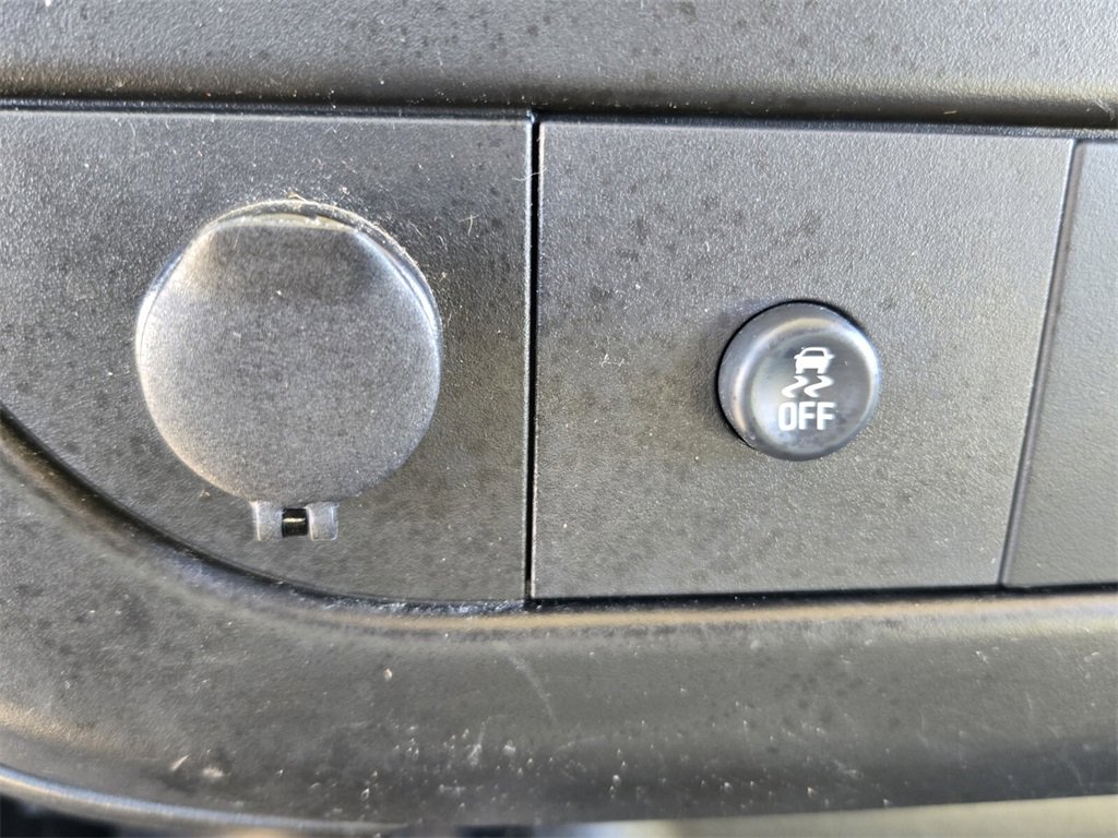 Used 2023 Chevrolet Express 2500 w/ Driver Convenience Package image 20