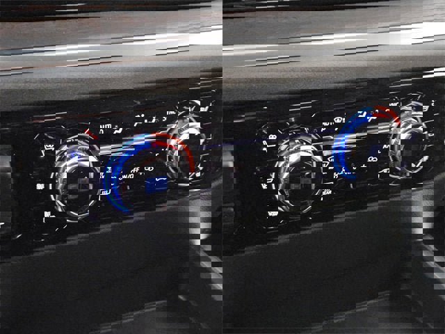 New 2026 GMC Sierra 1500 SLT w/ SLT Premium Plus Package image 18