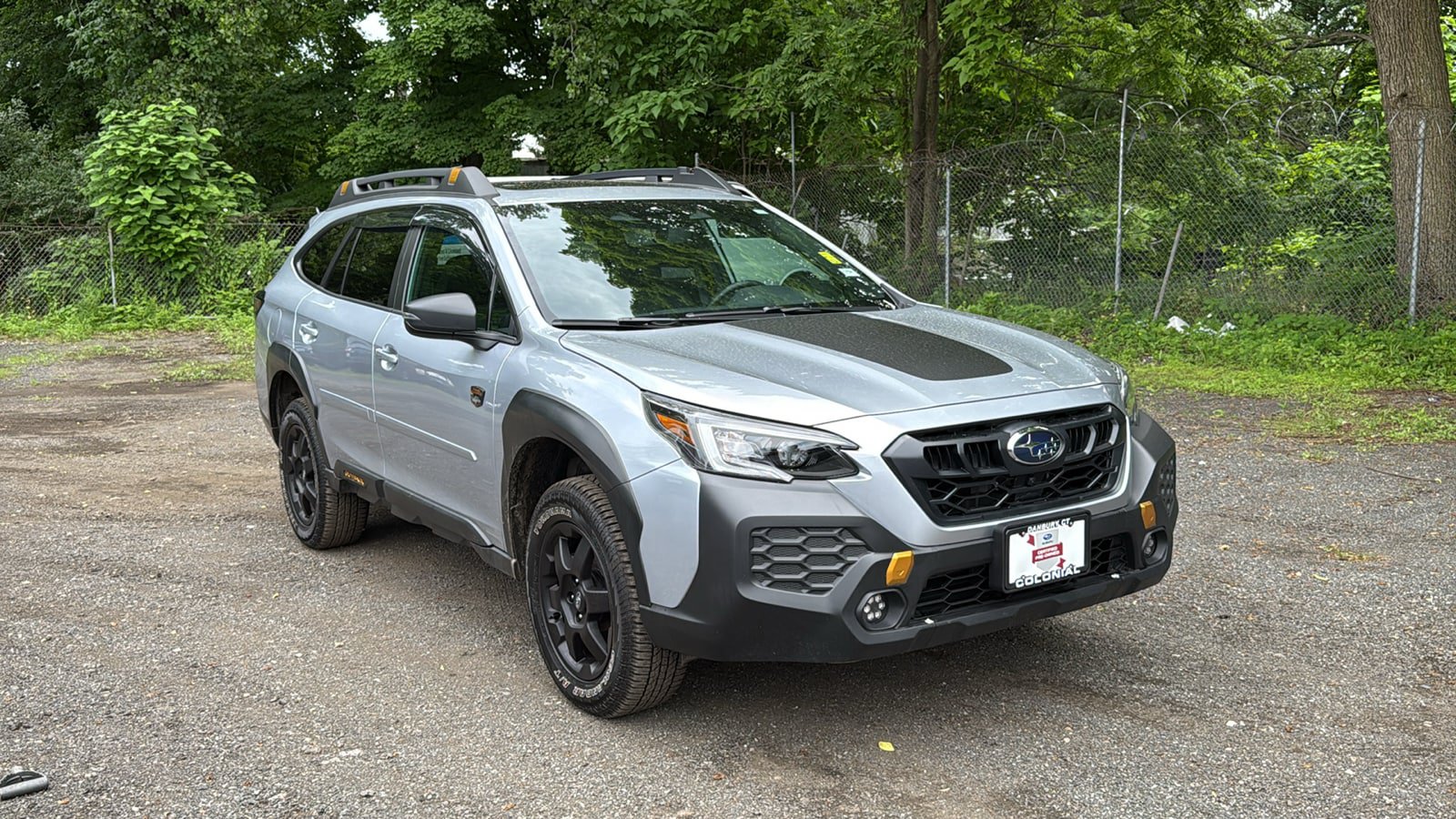 Used 2025 Subaru Outback Wilderness AWD/4WD image 3