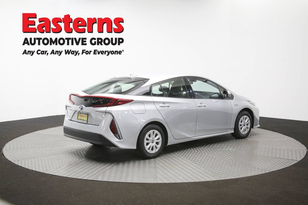 Used 2018 Toyota Prius Prime Advanced FWD image 39