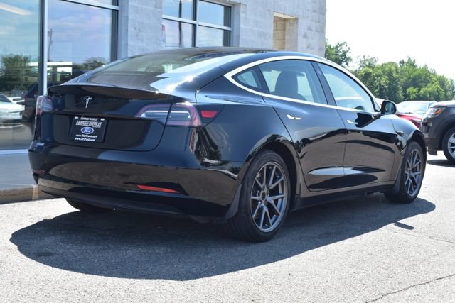 Used 2020 Tesla Model 3 Standard Range RWD image 15