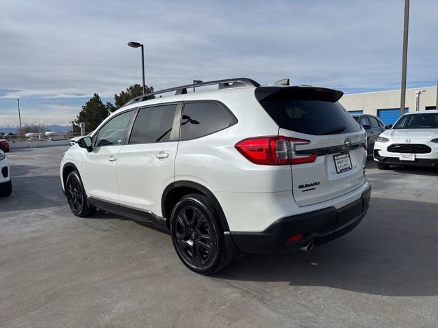 Used 2024 Subaru Ascent Onyx Edition image 5