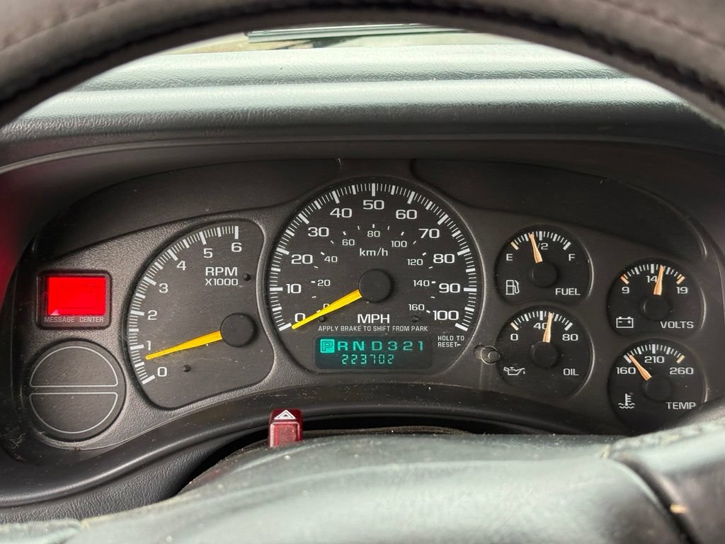 Used 2001 Chevrolet Silverado 1500 LS w/ Off-Road Chassis Pkg AWD/4WD image 16