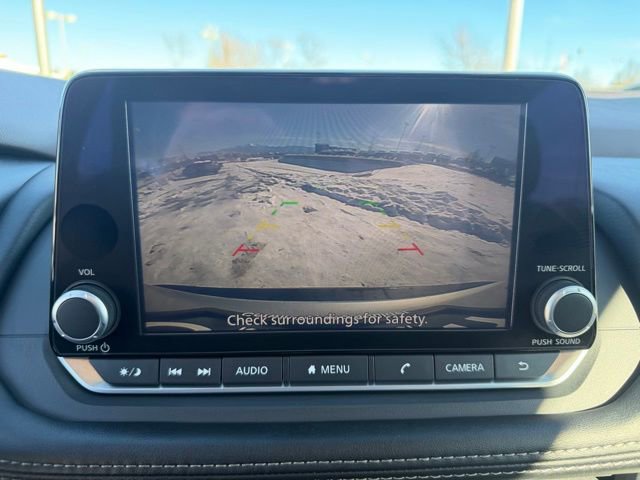 Used 2023 Nissan Rogue SV image 20