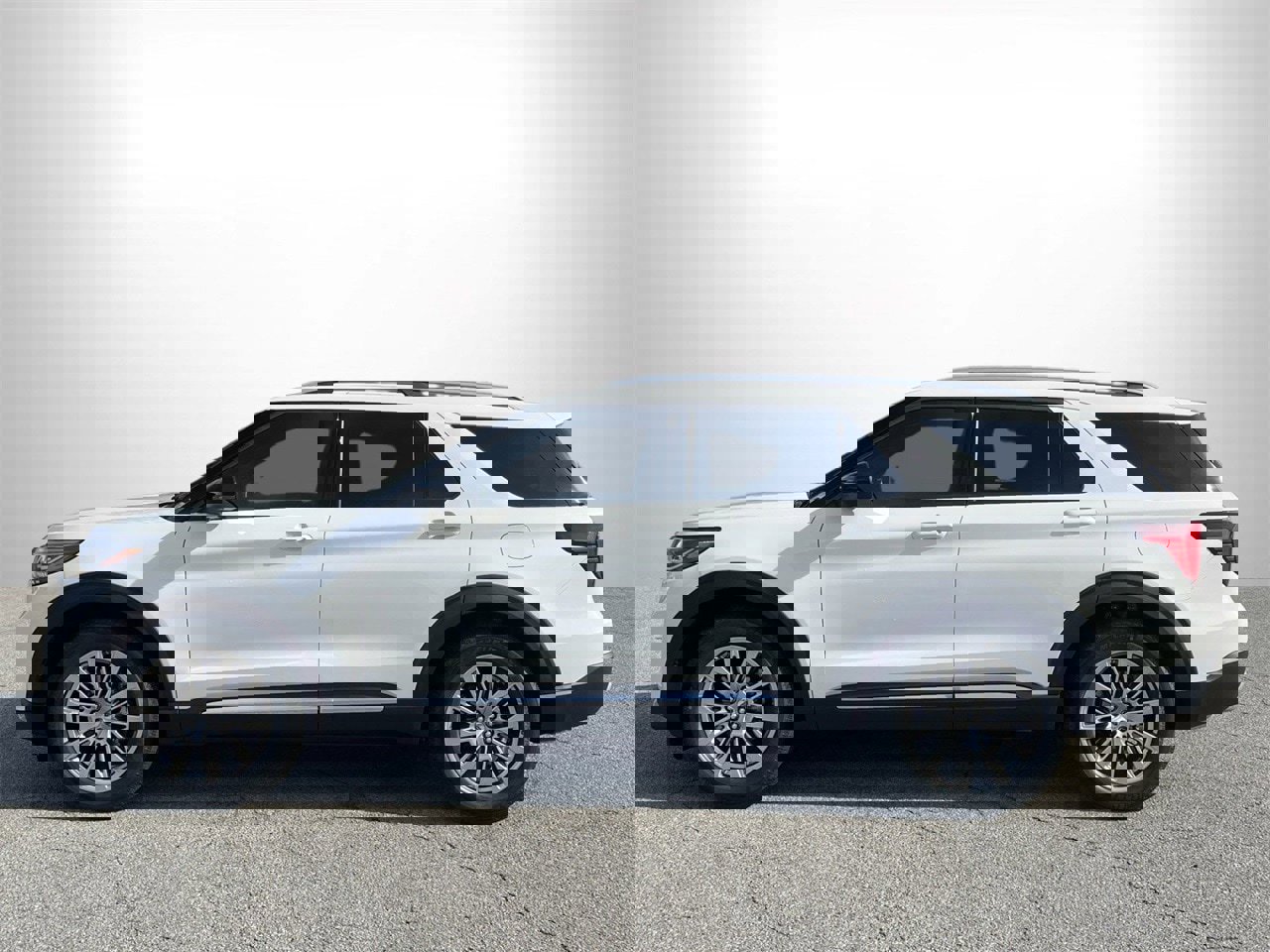 New 2026 Ford Explorer Platinum image 26