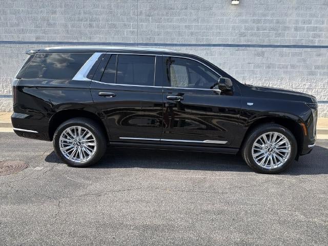 Certified 2025 Cadillac Escalade Premium Luxury AWD/4WD image 8