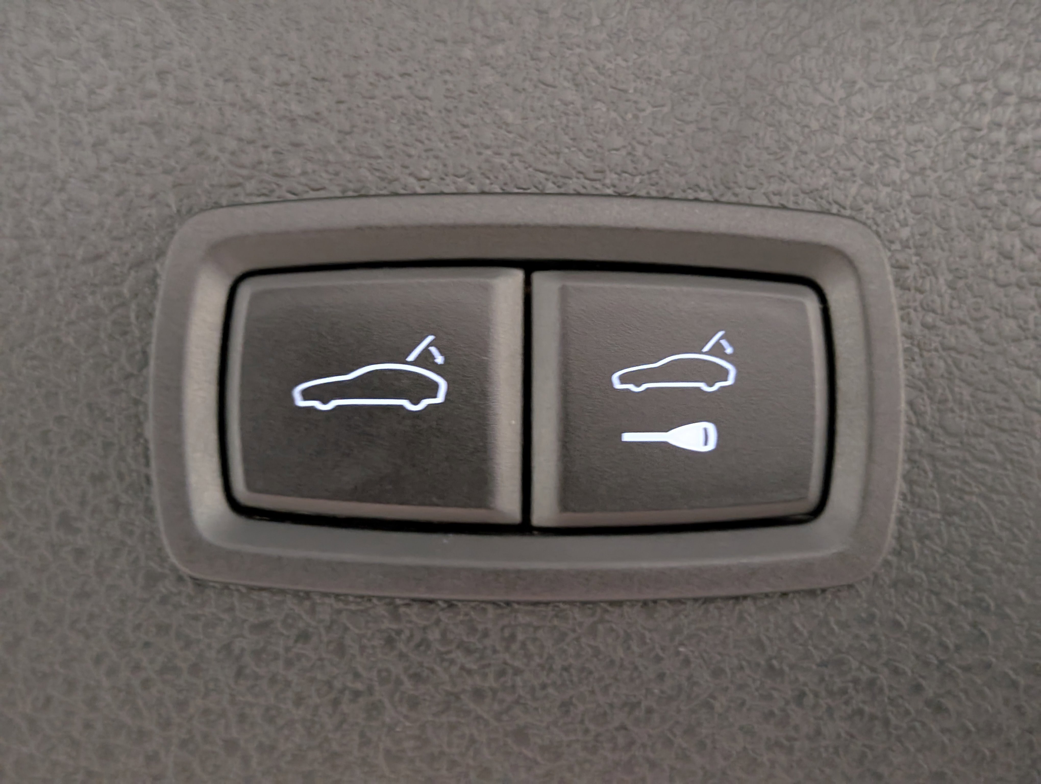 Certified 2023 Porsche Macan image 22