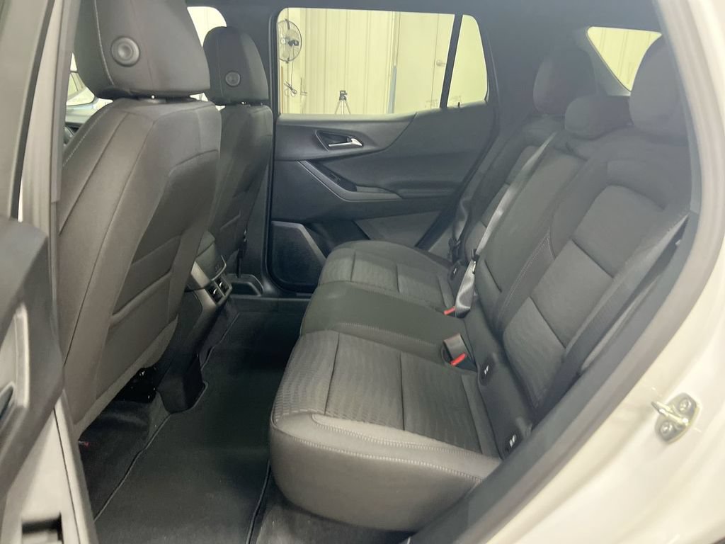 New 2027 Chevrolet Equinox LT AWD/4WD image 23